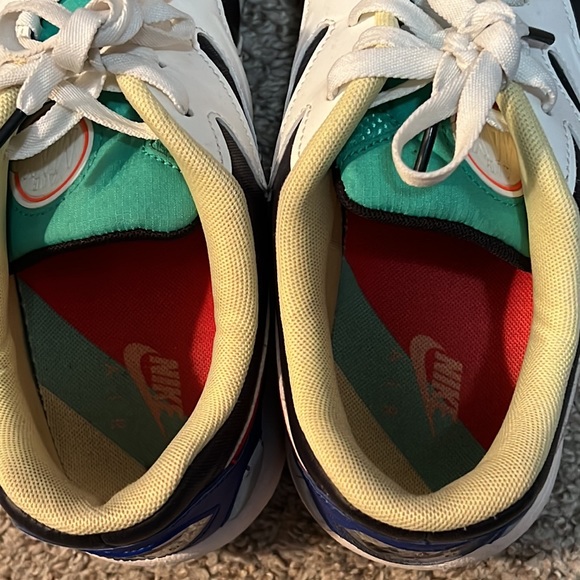 Nike Atmos tennis shoes - Picture 6 of 9